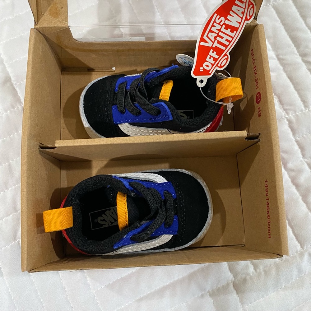 Baby vans sneakers